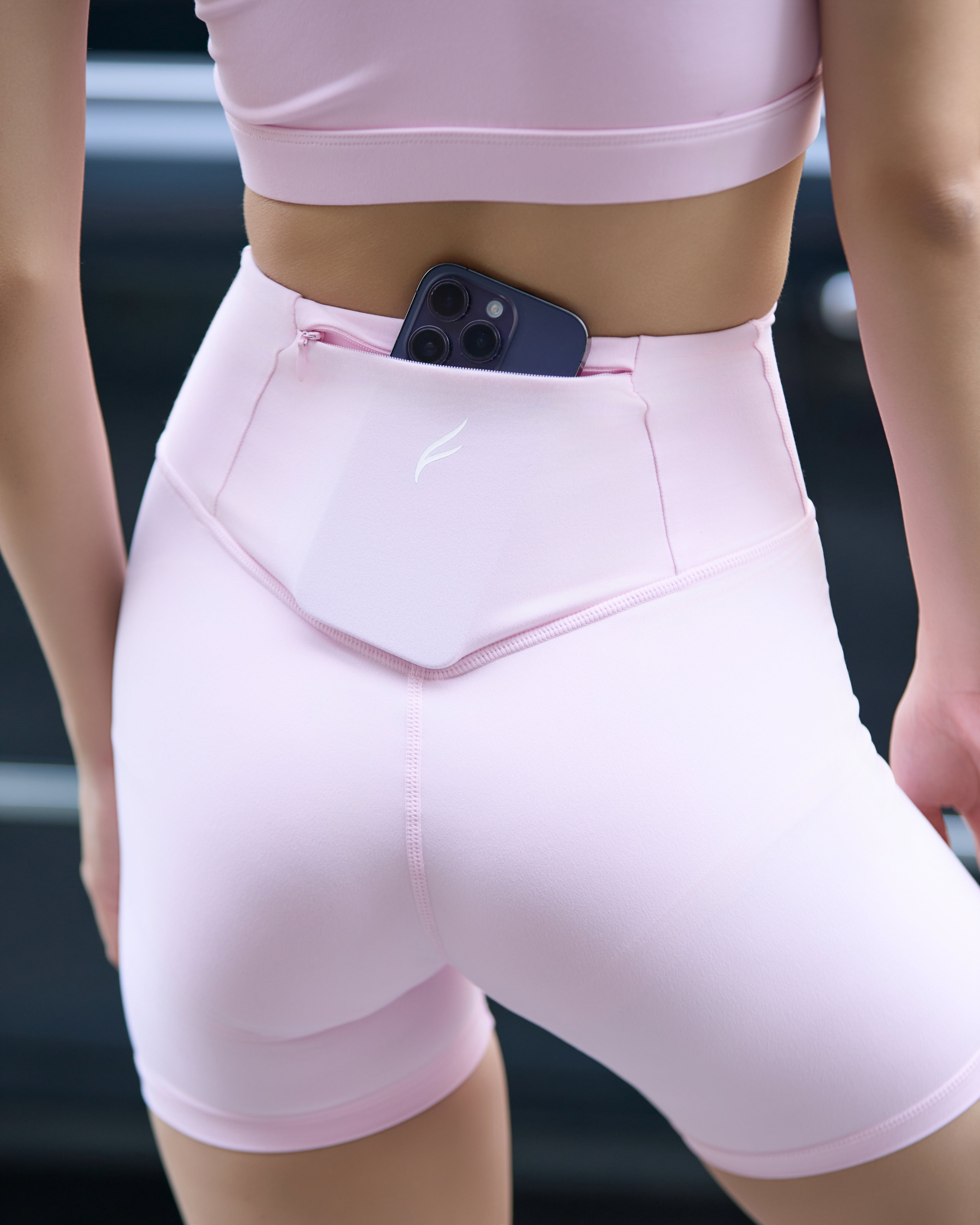 The Form Shorts - Pink